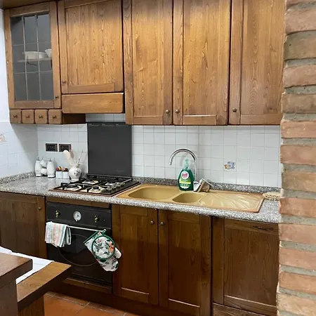 Casale Il Fontanello شقة